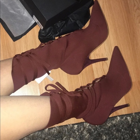 Yeezy Shoes - Yeezy knit booties 39 euro worn once